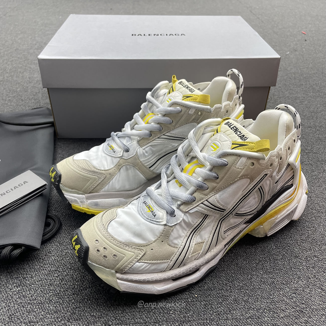 Balenciaga Runner Nylon Grey White Yellow Womens 772774 W3rny 9170 (8) - www.newkick.vip